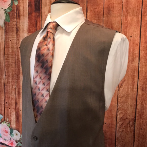 Dress Vest - Picture 8 of 17
